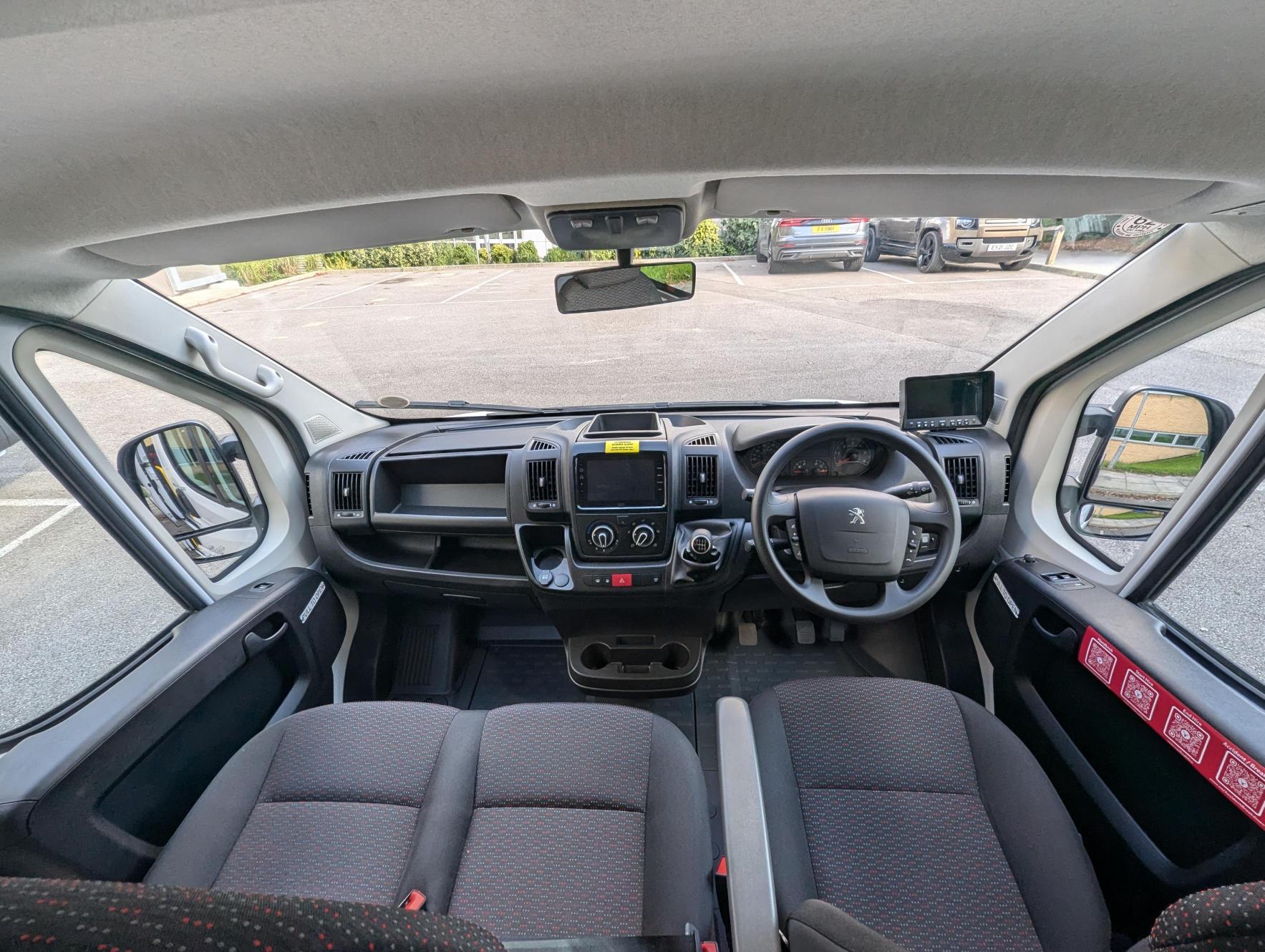 Minibus Image 2